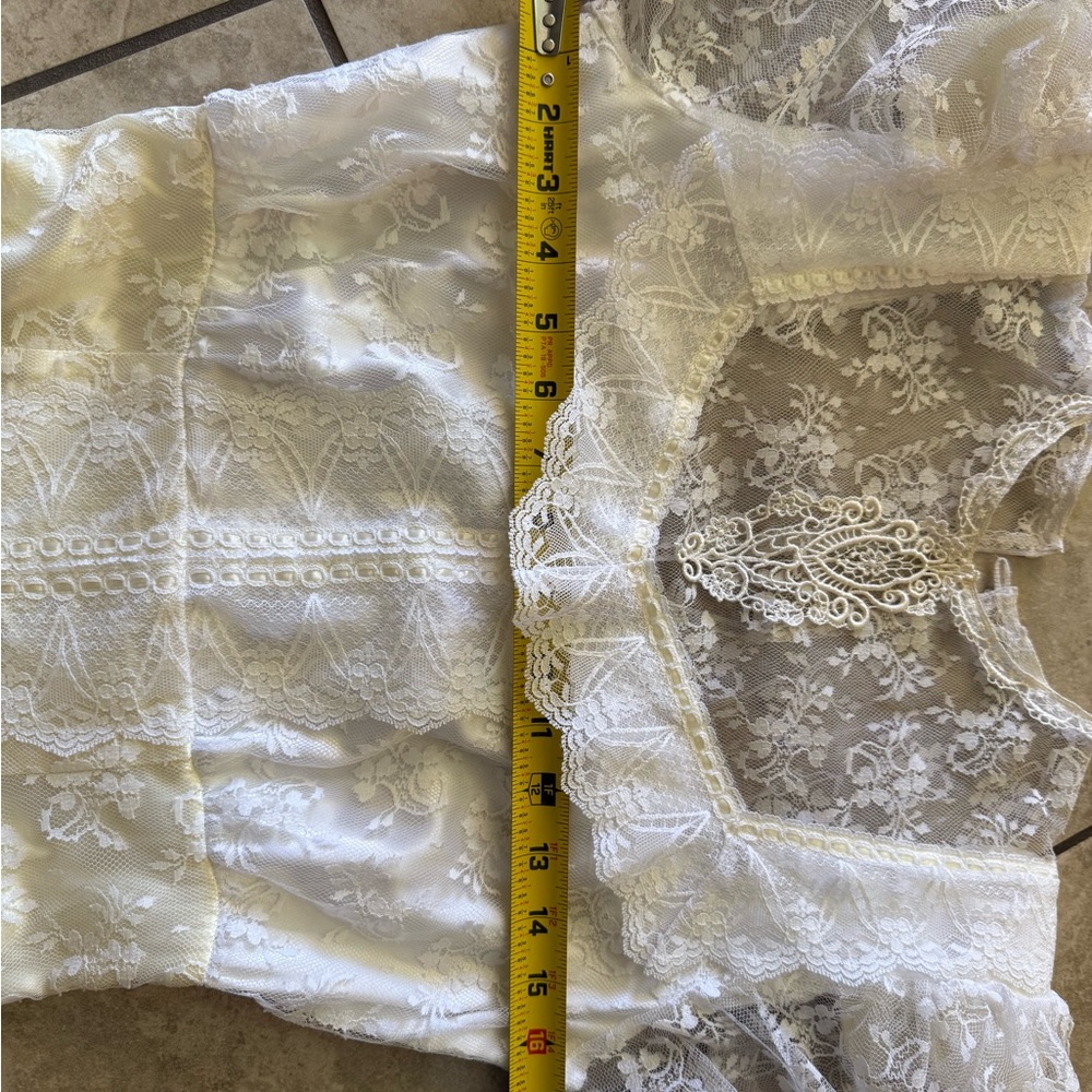 Jessica McClintock Lace Dress - Picture 14 of 15